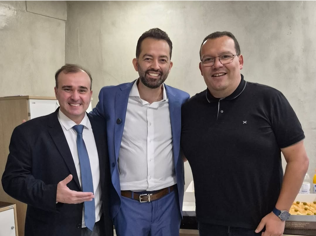 CARTA AO JORNALISTA LEANDRO AMARAL.