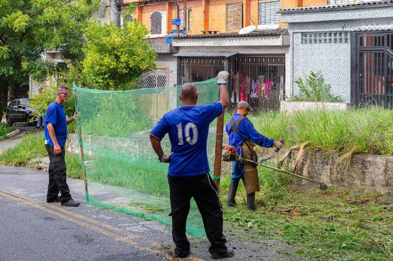 Programa Cidade da Hora retira 54 mil toneladas de entulho e reforça zeladoria em Diadema