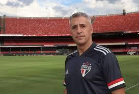 São Paulo comunica saída de Hernán Crespo