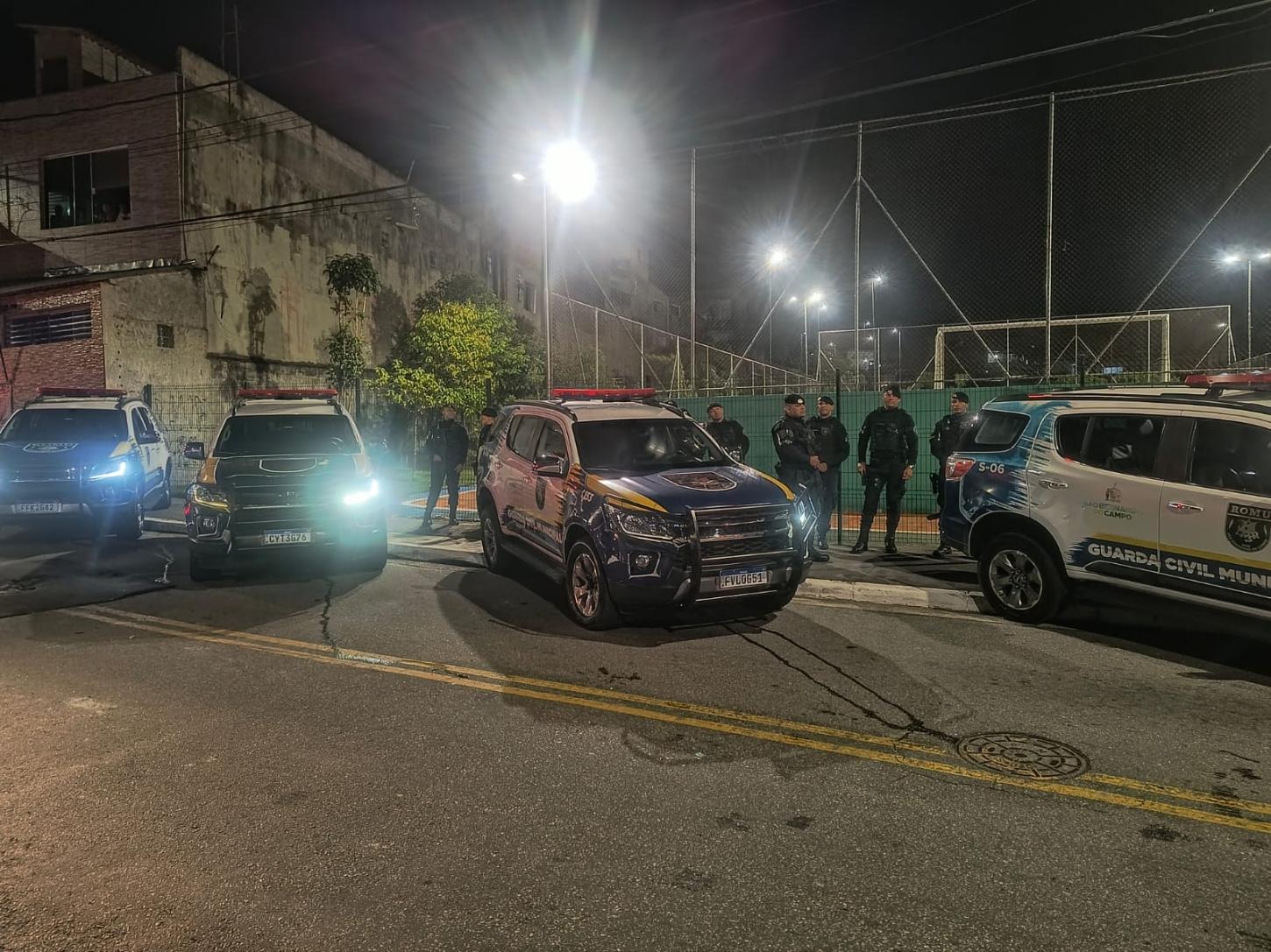GCM de São Bernardo prende homem com mais de 280 porções de drogas no Montanhão