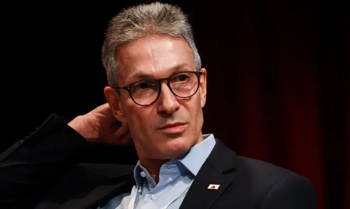 TENSÃO MÁXIMA: Zema eleva tom contra STF, fala em prisão de ministros e endurece discurso às vésperas de 2026